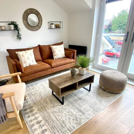 Modern 2 Bed Apartment/Free Parking/Near City/Self-Check In Handsworth 外观 照片